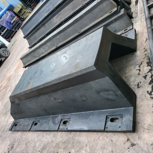 Đệm chống va tàu Beta