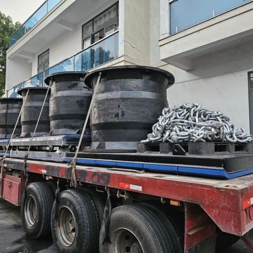 Đệm chống va tàu CSS Fender