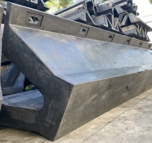 Đệm va tàu lambda