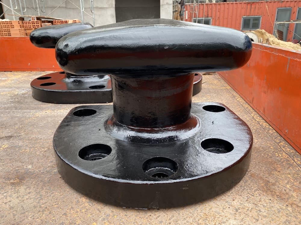 bích neo tàu chữ T