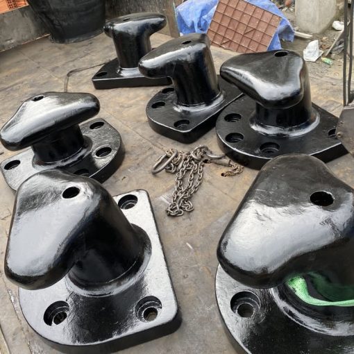 bích neo tàu chữ T nguyễn tài